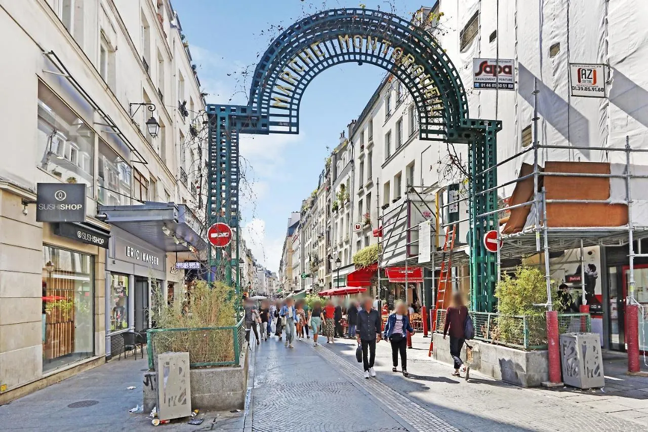 Pick A Flat'S Apartment On Rue Montorgueil Paris